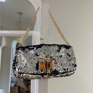 Sequin Chain Shoulder Bag - Silver and Black